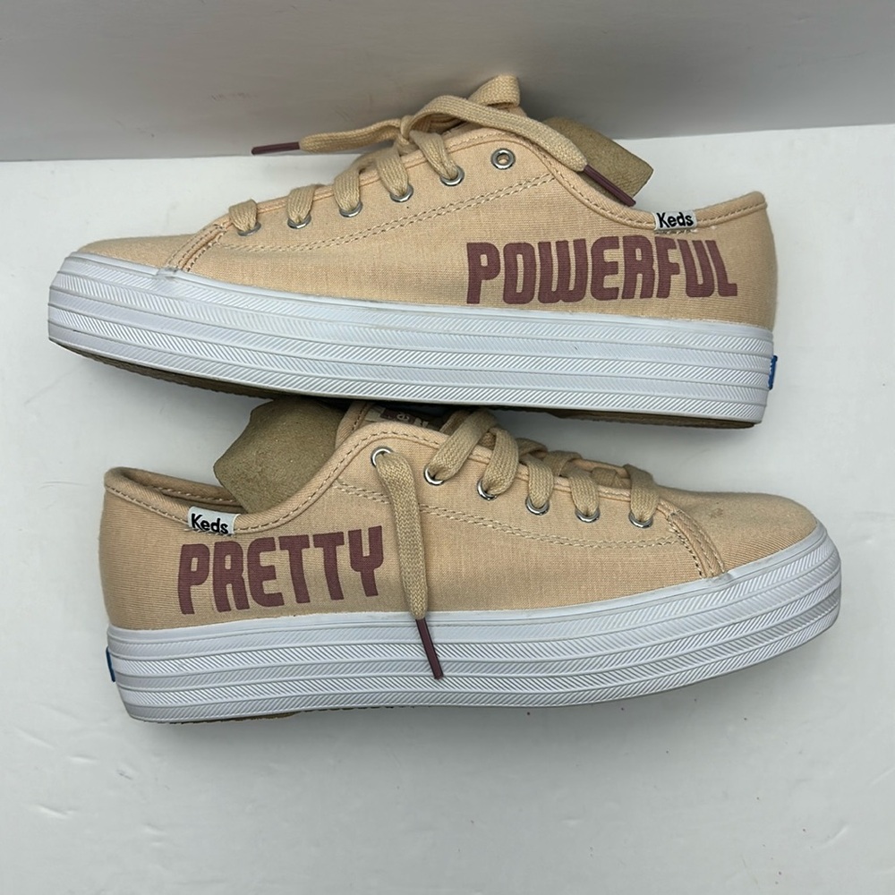 Keds x the bee & the fox  Pretty Powerful Sneaker . Size 6.5